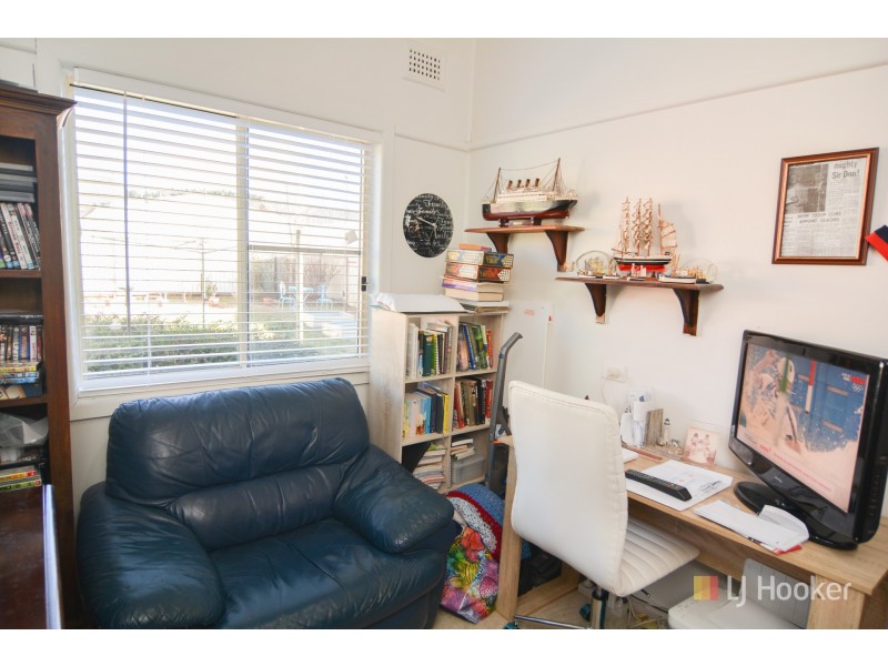 8 Tobruk Street, Lithgow NSW 2790