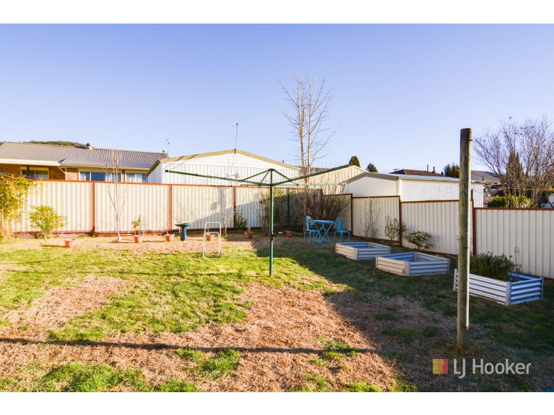 8 Tobruk Street, Lithgow NSW 2790