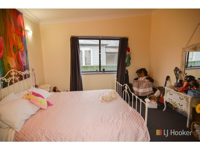 14 Roy Street, Lithgow NSW 2790