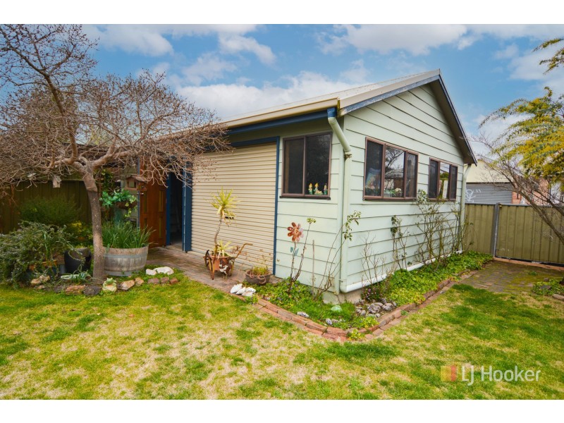 14 Roy Street, Lithgow NSW 2790