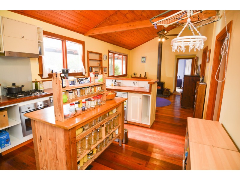 152 Macauley Street, Lithgow NSW 2790