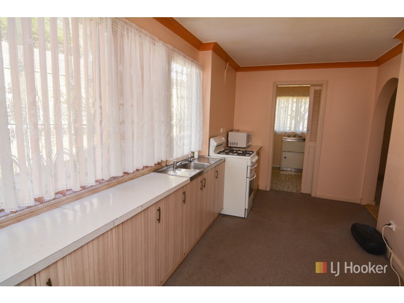 35 Wrights Road, Lithgow NSW 2790