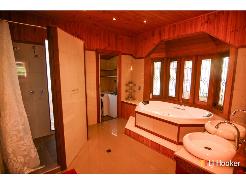 152 Macauley Street, Lithgow NSW 2790