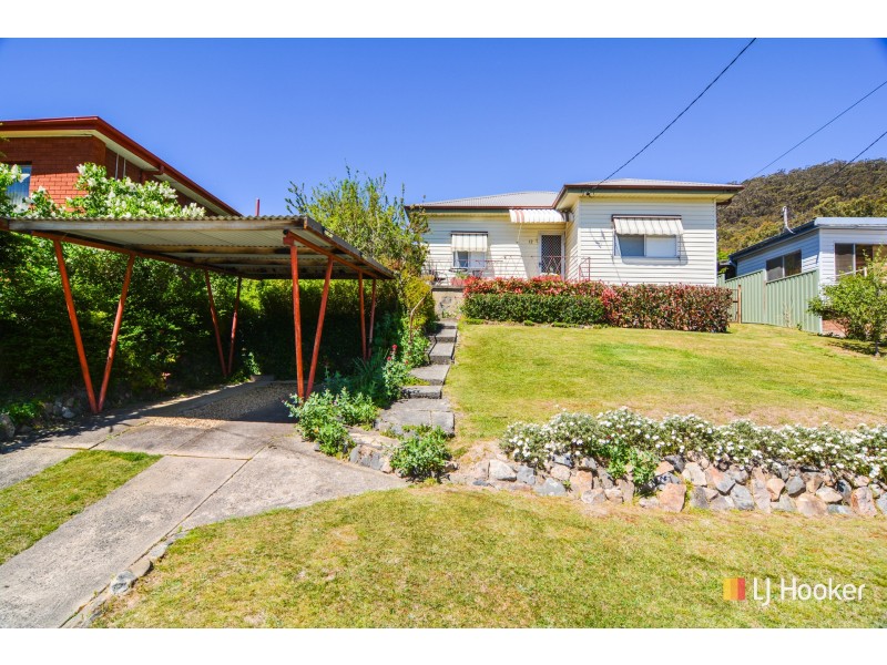 12 Vickers Street, Lithgow NSW 2790