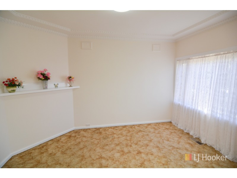 20 Rifle Parade, Lithgow NSW 2790