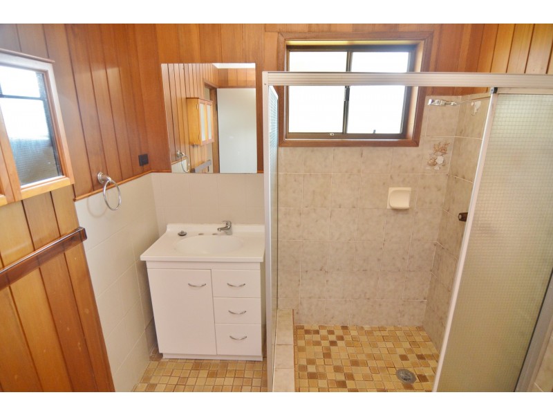 5 Reserve Road, Marrangaroo NSW 2790