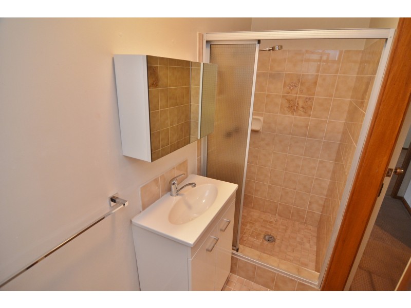 5 Reserve Road, Marrangaroo NSW 2790