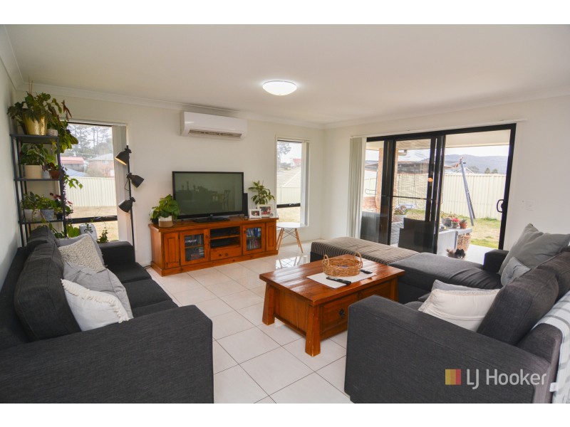 11 Sidey Place, Wallerawang NSW 2845