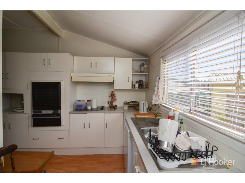 25 Inner Crescent, Lithgow NSW 2790