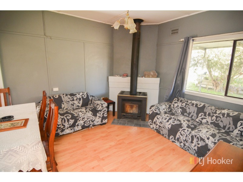 25 Inner Crescent, Lithgow NSW 2790