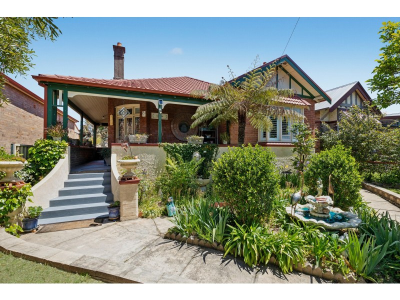 128 Hassans Walls Road, Lithgow NSW 2790