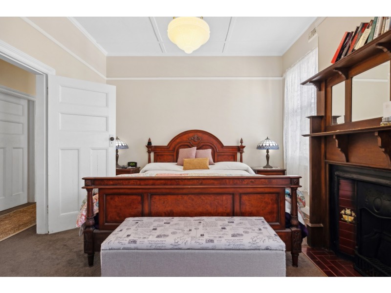 128 Hassans Walls Road, Lithgow NSW 2790