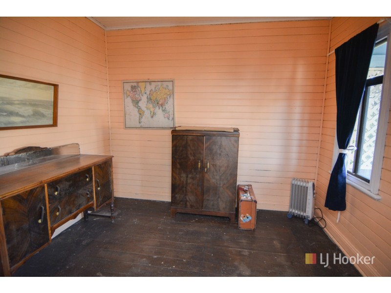 186 Inch Street, Lithgow NSW 2790