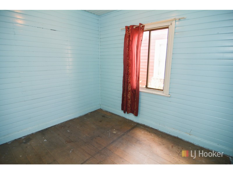 186 Inch Street, Lithgow NSW 2790