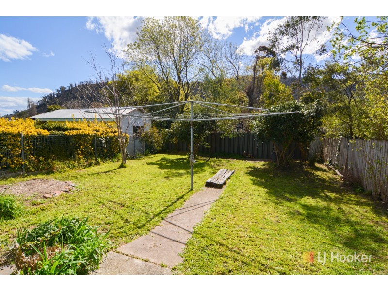 186 Inch Street, Lithgow NSW 2790