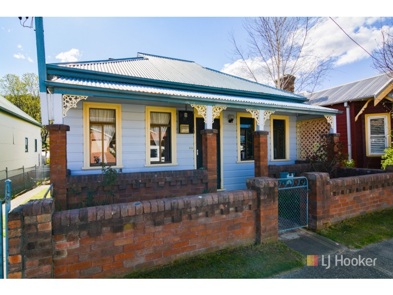 186 Inch Street, Lithgow NSW 2790