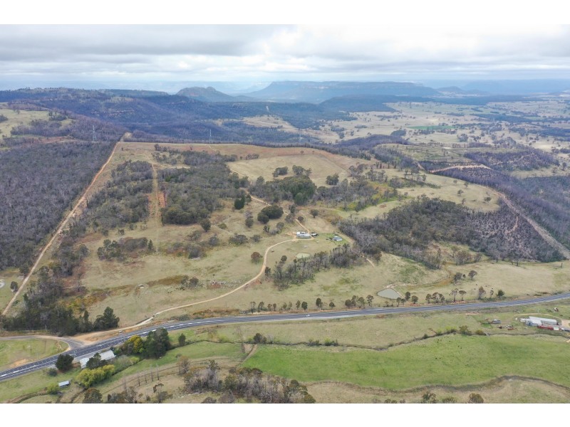 5964 Castlereagh Highway, Running Stream NSW 2850