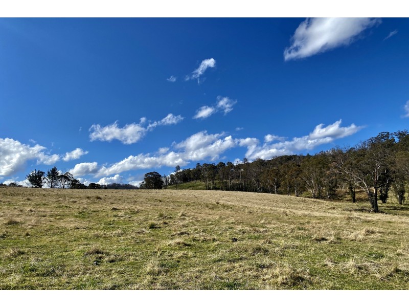 5964 Castlereagh Highway, Running Stream NSW 2850
