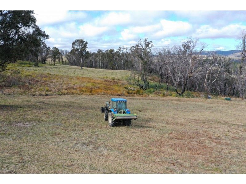 5964 Castlereagh Highway, Running Stream NSW 2850