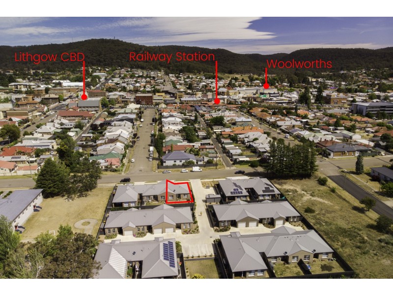 13 Hoskins Avenue, Lithgow NSW 2790