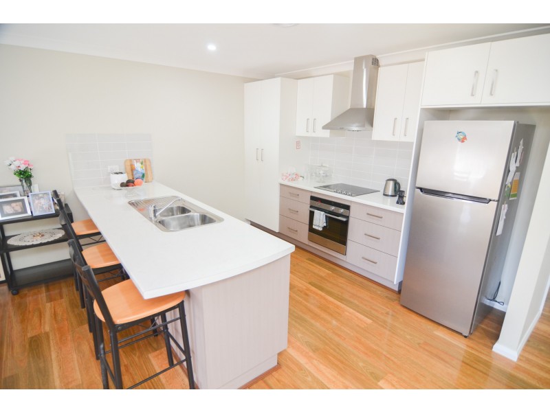 13 Hoskins Avenue, Lithgow NSW 2790