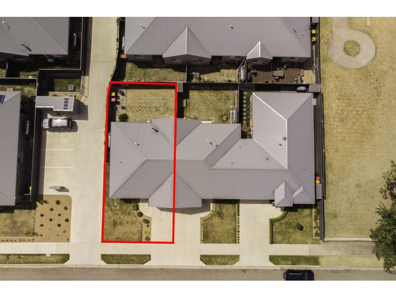 13 Hoskins Avenue, Lithgow NSW 2790