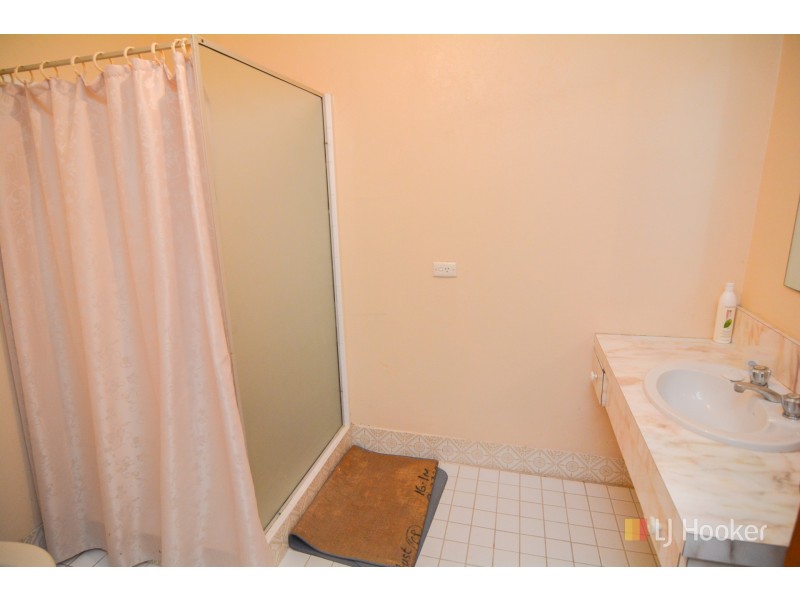 1-12/8-10 Sandford Avenue, Lithgow NSW 2790