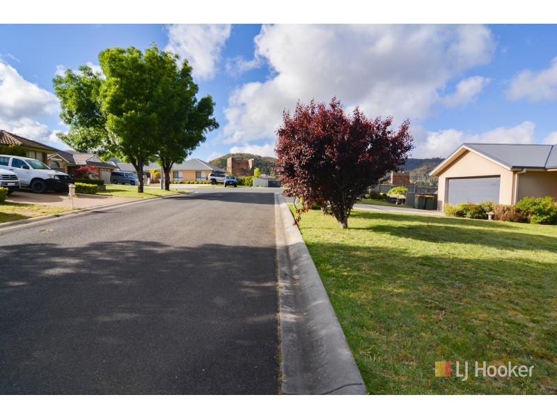 Lot 53 (23)/ Henderson Place, Lithgow NSW 2790