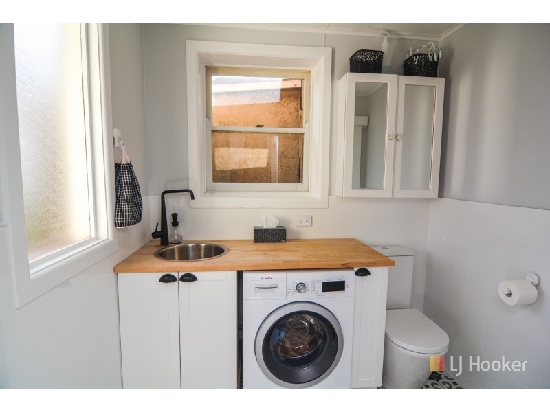 16 Cupro Street, Lithgow NSW 2790