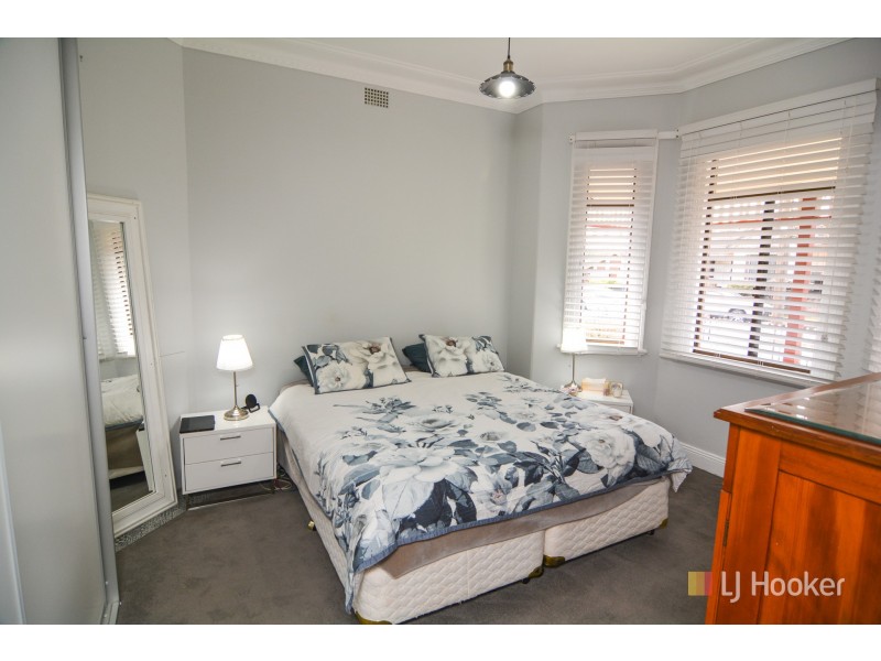 16 Cupro Street, Lithgow NSW 2790