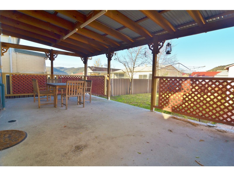 3 Academy Street, Lithgow NSW 2790