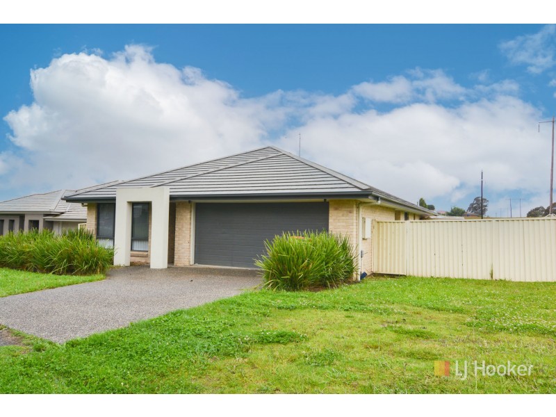66 Cary Avenue, Wallerawang NSW 2845