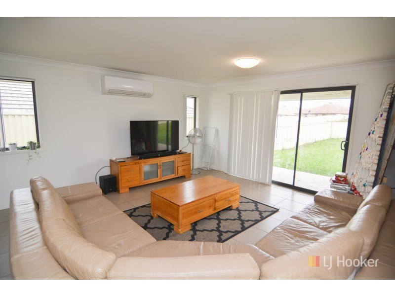 66 Cary Avenue, Wallerawang NSW 2845