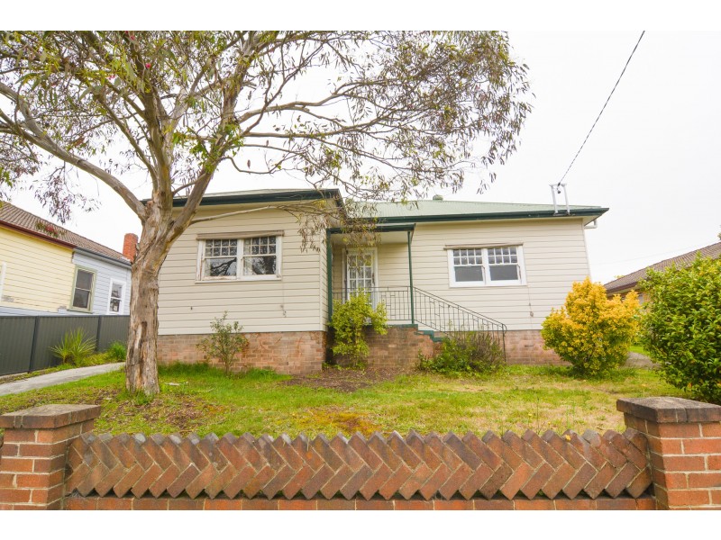 80 Martini Street, Lithgow NSW 2790