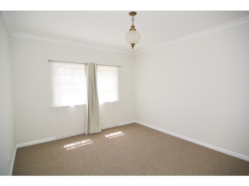 80 Martini Street, Lithgow NSW 2790