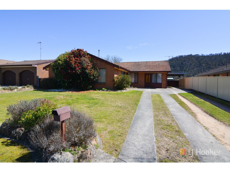 5 Heffernan Place, Lithgow NSW 2790