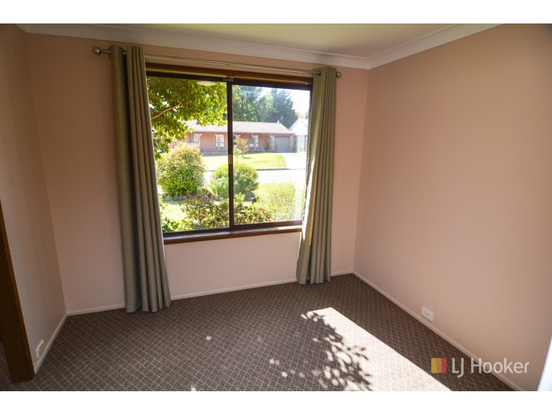 5 Heffernan Place, Lithgow NSW 2790