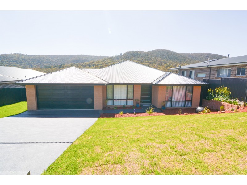 21 Hassans Walls Road, Lithgow NSW 2790