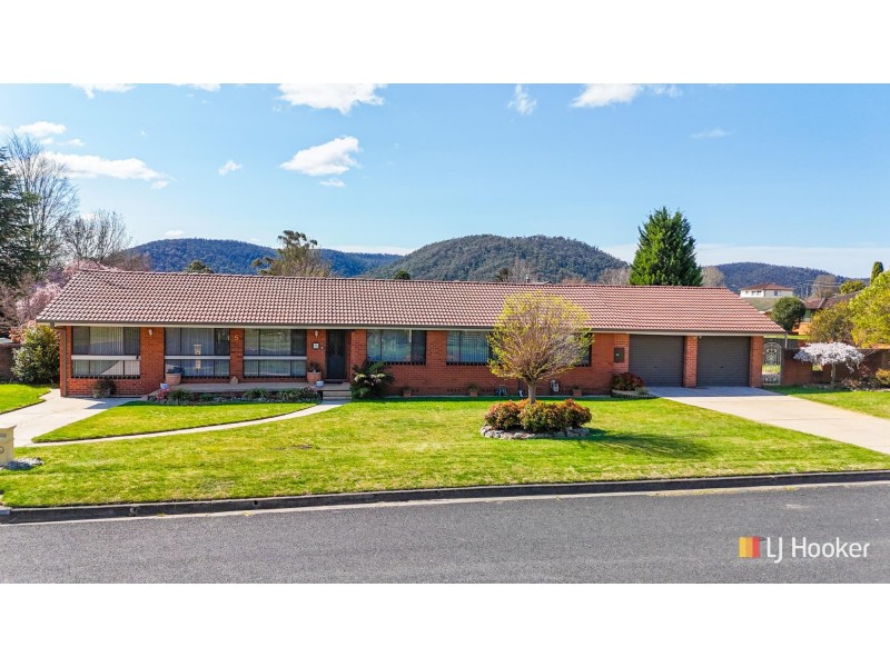 5 Curtin Place, Lithgow NSW 2790