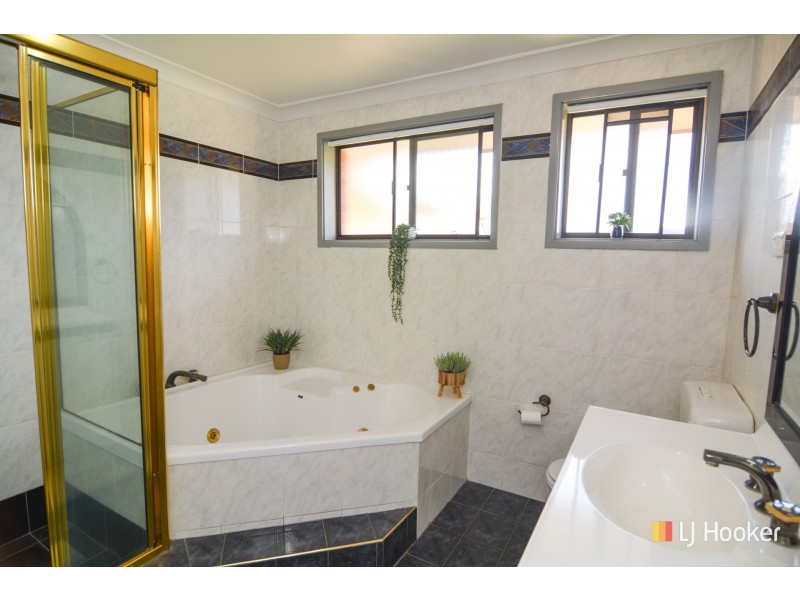 5 Curtin Place, Lithgow NSW 2790