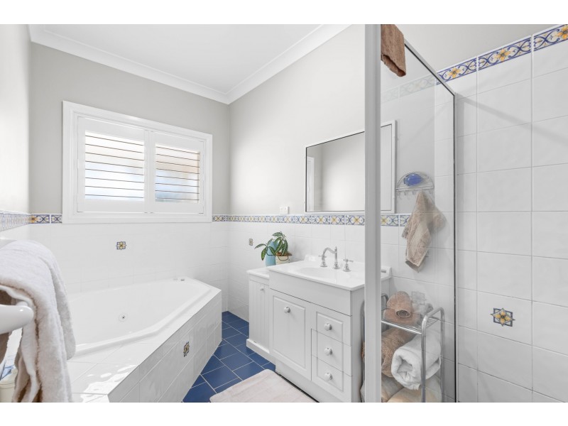 30 Carroll Drive, Hartley NSW 2790