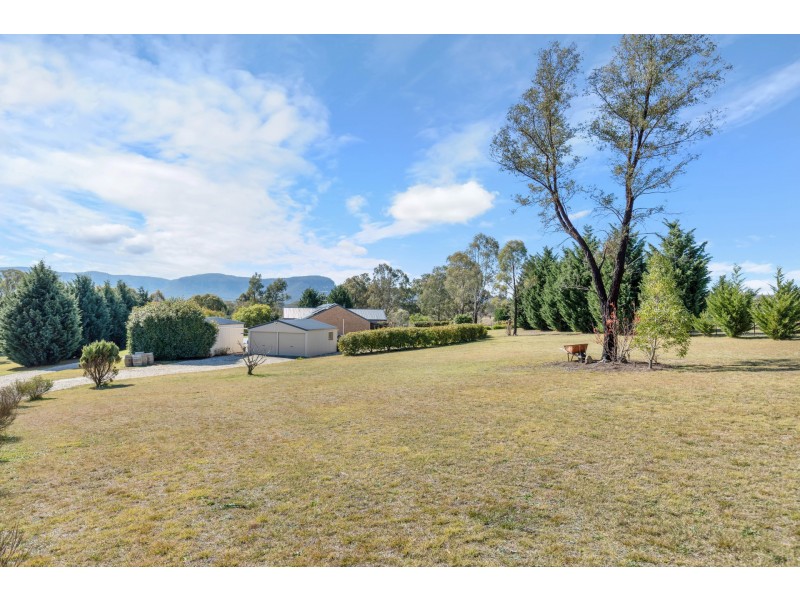30 Carroll Drive, Hartley NSW 2790