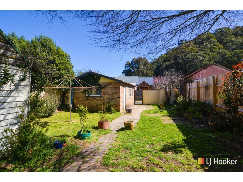 12 Victoria Avenue, Lithgow NSW 2790