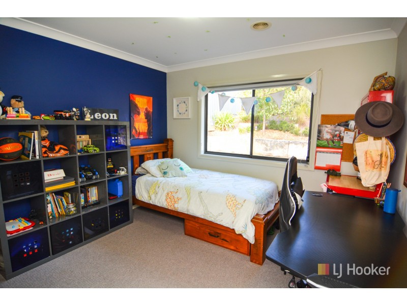 10 James O’Donnell Drive, Lithgow NSW 2790