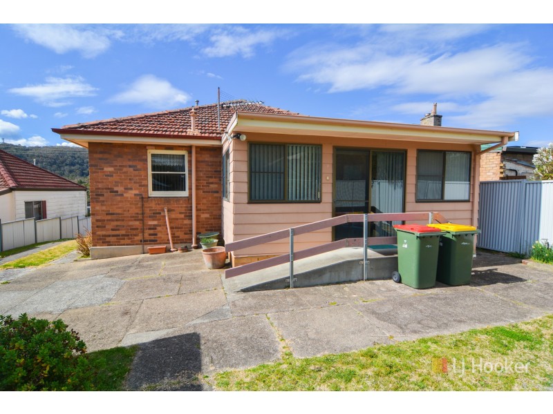 24 Hassans Walls Road, Lithgow NSW 2790
