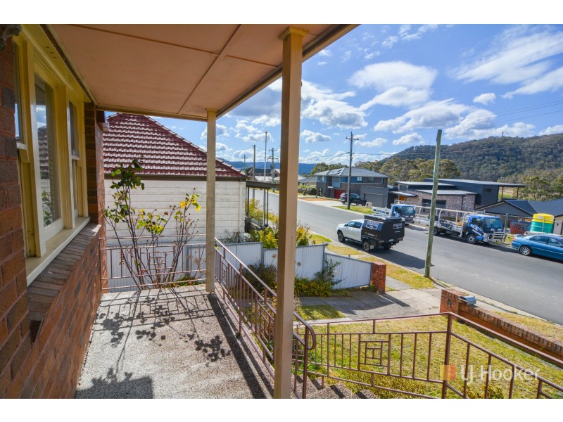 24 Hassans Walls Road, Lithgow NSW 2790
