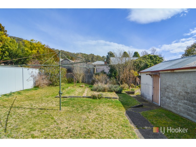 24 Hassans Walls Road, Lithgow NSW 2790