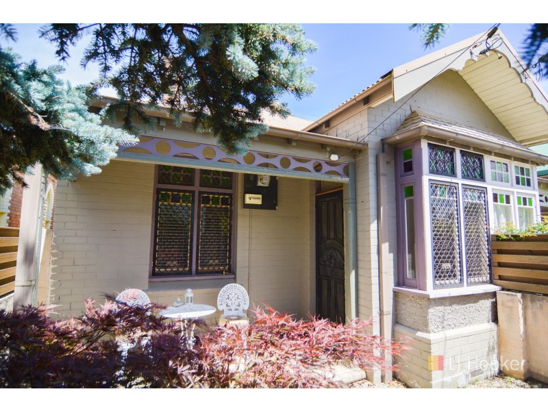 16 Waratah Street, Lithgow NSW 2790