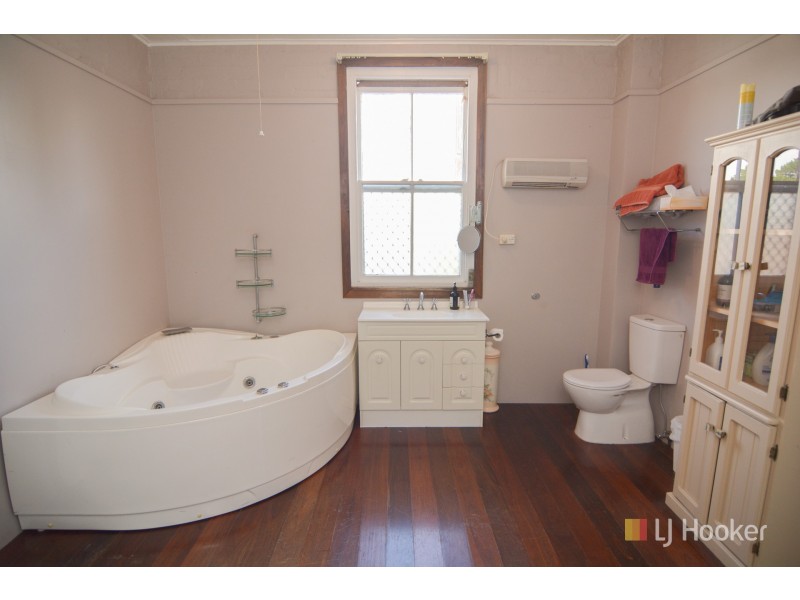 16 Waratah Street, Lithgow NSW 2790