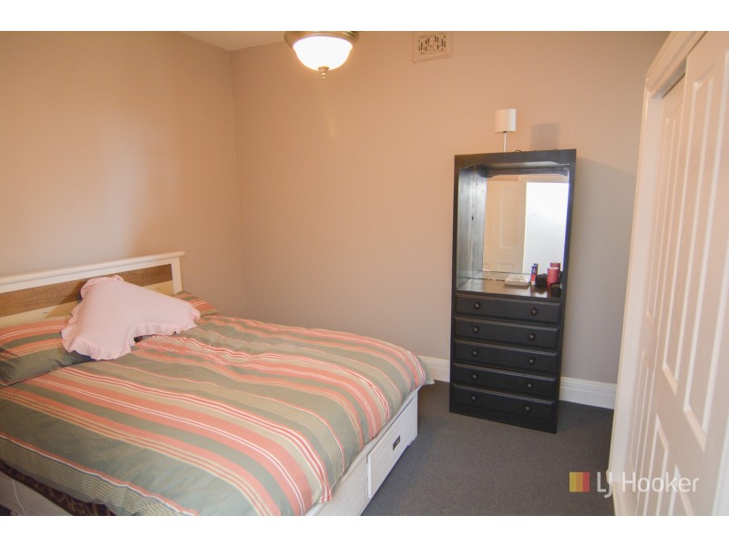 16 Waratah Street, Lithgow NSW 2790